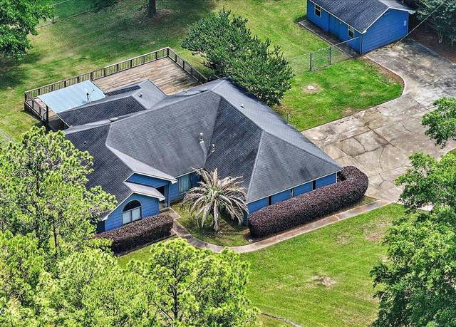 Property at 2670 Wells Rd, Raymond, MS 39154, 3 beds, 2 baths