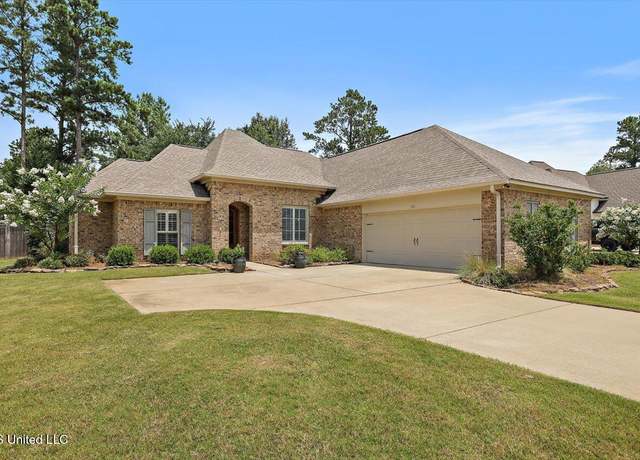 Property at 100 Hampton Trl, Madison, MS 39110, 3 beds, 2 baths