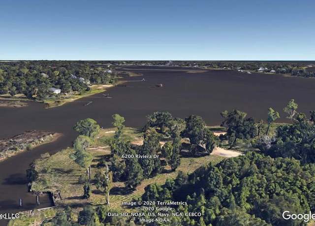 Property at 6200 Riviera Dr, Biloxi, MS 39532