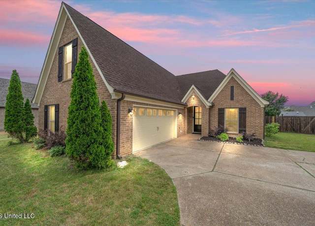Property at 4258 Ridgemont Rd, Olive Branch, MS 38654, 4 beds, 2 baths