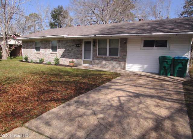 Property at 2505 Fortson St, Gulfport, MS 39503, 4 beds, 2 baths