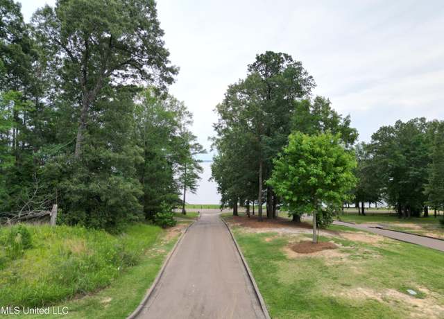 Property at N Natchez Dr, Madison, MS 39110