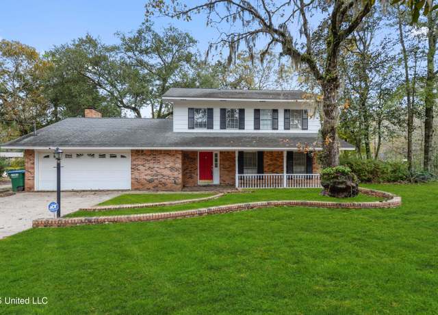 Property at 2012 Bacot Dr, Gautier, MS 39553, 4 beds, 2.5 baths
