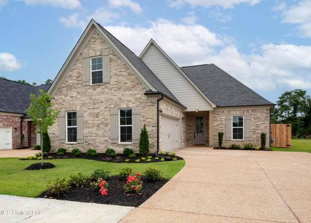 Property at 3501 Hatton Dr, Nesbit, MS 38651, 4 beds, 2 baths