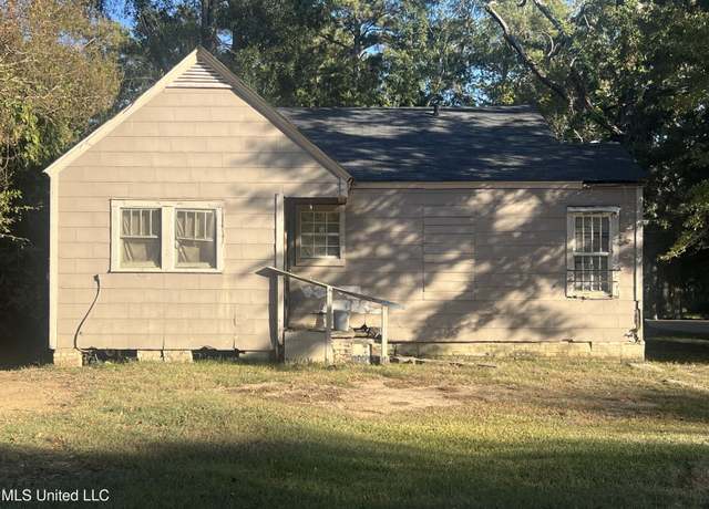 Property at 173 Parkside Pl, Jackson, MS 39209, 2 beds, 1 bath