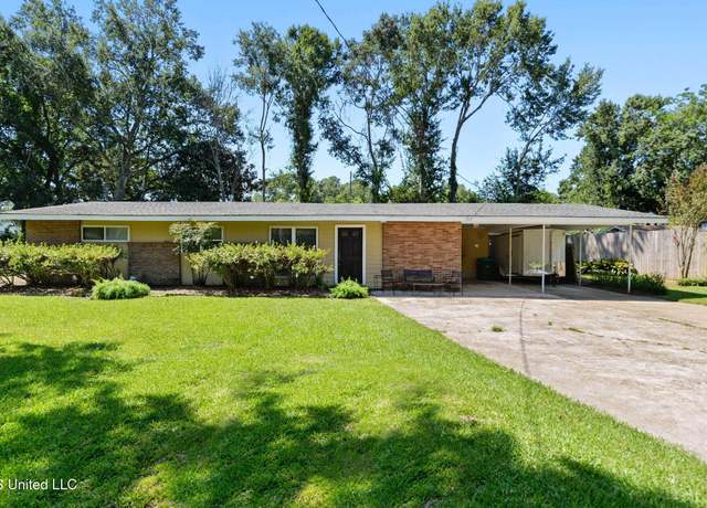 Property at 1912 Woodmont St, Pascagoula, MS 39567, 3 beds, 1.5 baths