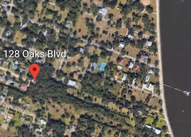 Property at 128 Oaks Blvd, Bay Saint Louis, MS 39520
