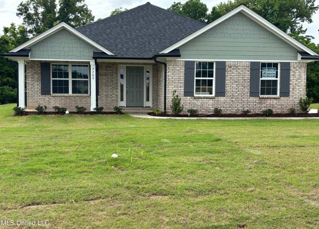 Property at 7709 Mary Mccoy Dr, Horn Lake, MS 38637, 4 beds, 3 baths