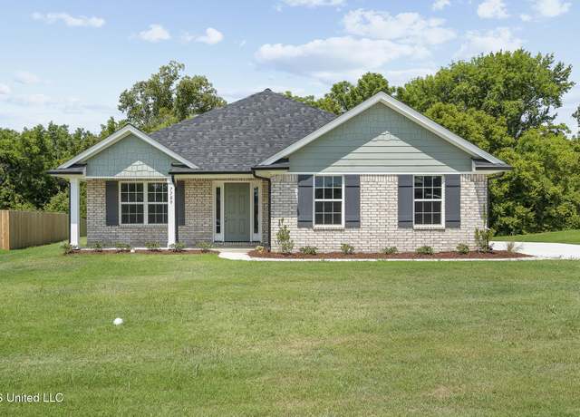 Property at 7709 Mary Mccoy Dr, Horn Lake, MS 38637, 4 beds, 3 baths