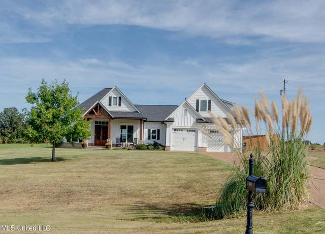 Property at 104 Spring Oaks Dr, Lamar, MS 38642, 4 beds, 3 baths
