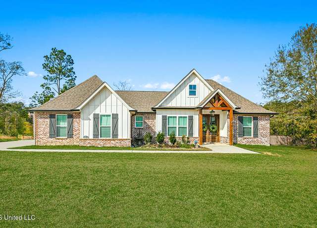 Property at 51 Knoll Creek Dr, Carriere, MS 39426, 3 beds, 2 baths