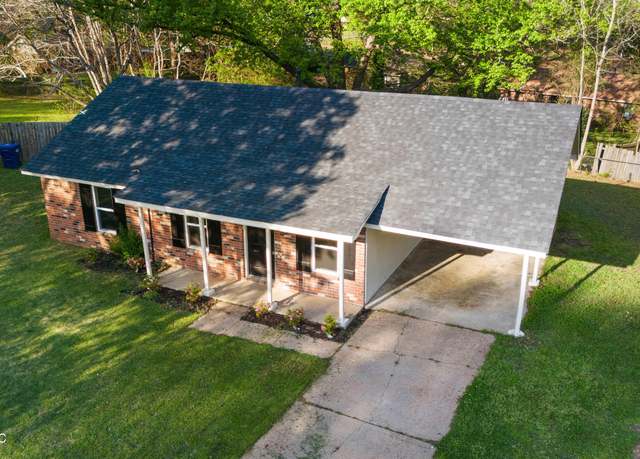 Property at 5820 Gray Cv, Horn Lake, MS 38637, 3 beds, 1 bath