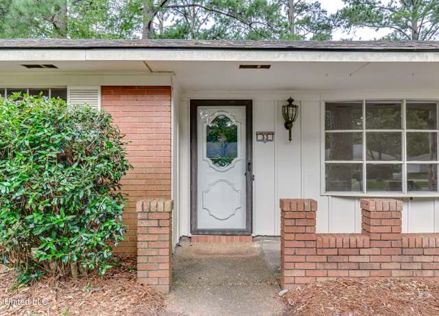 Property at 33 Pebble Hill Dr, Brandon, MS 39042, 3 beds, 2 baths