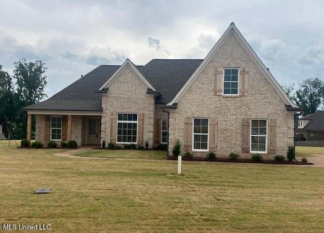 Property at 4426 Brooke Dr, Nesbit, MS 38651, 4 beds, 3 baths