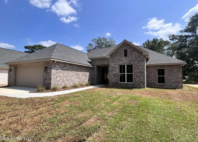 Property at 556 Fairway Dr, Picayune, MS 39466, 4 beds, 2 baths