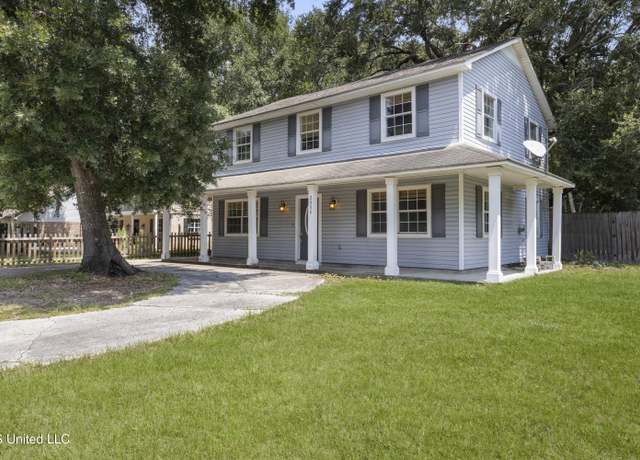 Property at 2804 Beachview Dr, Ocean Springs, MS 39564, 4 beds, 2.5 baths