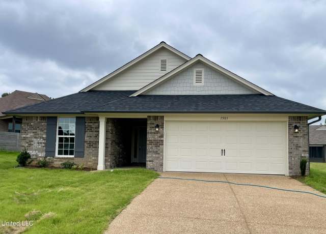Property at 1583 S Reece Dr, Southaven, MS 38671, 4 beds, 2 baths