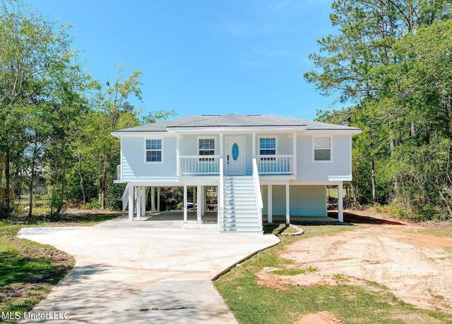 Property at 15032 Pawnee Pl, Kiln, MS 39556, 2 beds, 2 baths