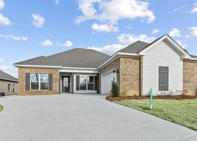 Property at 352 Carr Farms Rd, Ridgeland, MS 39157, 4 beds, 2 baths