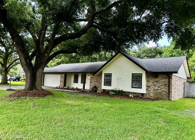 Property at 12309 Keats Pl, Ocean Springs, MS 39564, 3 beds, 1 bath