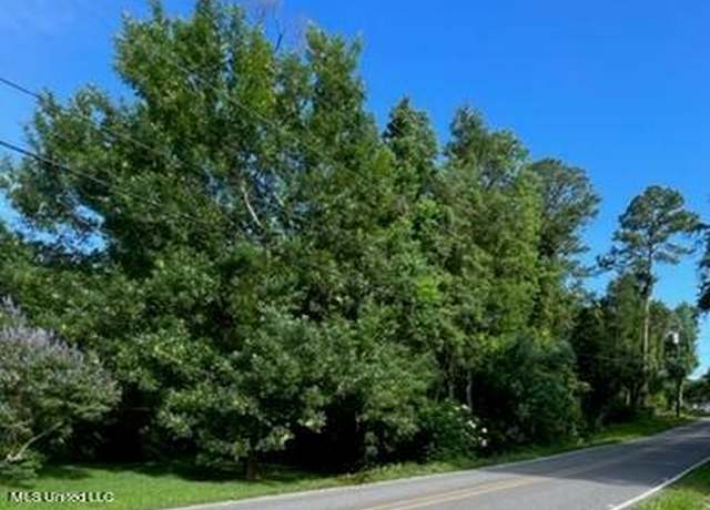 Property at Shore Dr, Ocean Springs, MS 39564