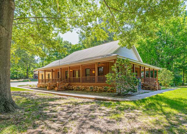 Property at 4005 Warriors Trl, Vicksburg, MS 39180, 3 beds, 2.5 baths