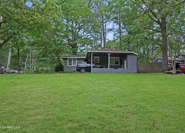 Property at 1249 Marydale Dr, Jackson, MS 39212, 3 beds, 1 bath