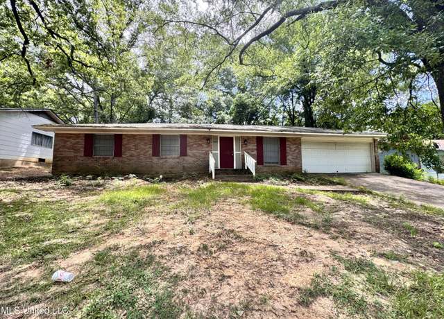 Property at 3150 Ponderosa Dr, Jackson, MS 39212, 3 beds, 2 baths