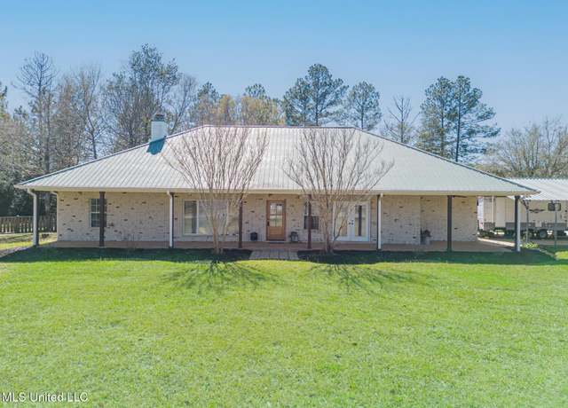 Property at 14613 Ramsay Oaks Dr, Vancleave, MS 39565, 3 beds, 2 baths