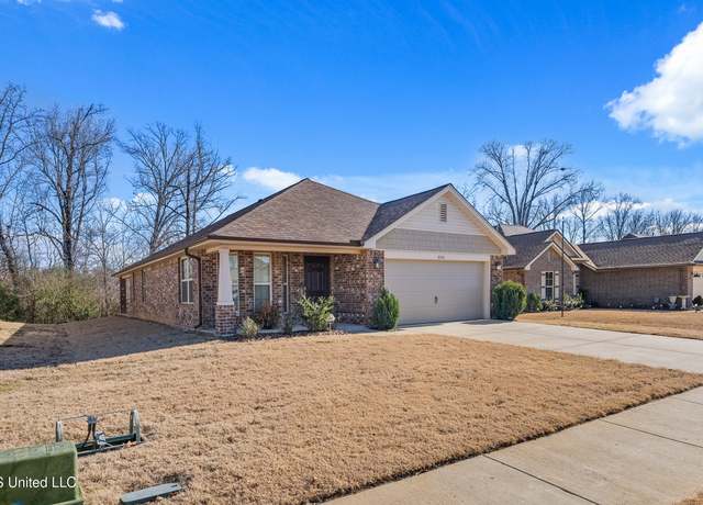 Property at 8356 Park Pike Dr, Southaven, MS 38671, 3 beds, 2 baths