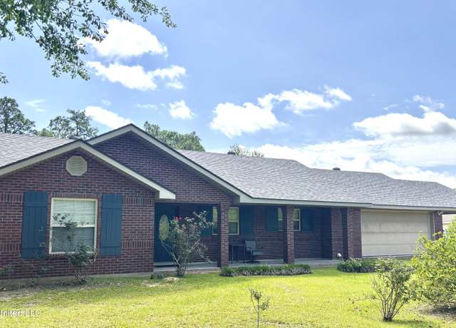 Property at 106 Donnybrook Dr, Carriere, MS 39426, 3 beds, 2 baths