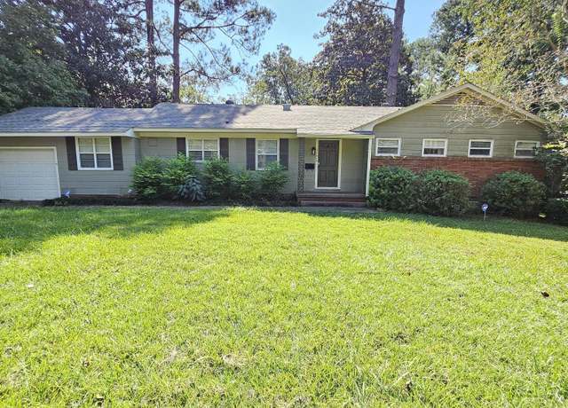 Property at 1645 Lockwood Ave, Jackson, MS 39211, 4 beds, 1.5 baths