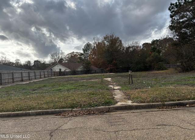Property at 0 Heatherlynn Cir, Clinton, MS 39056
