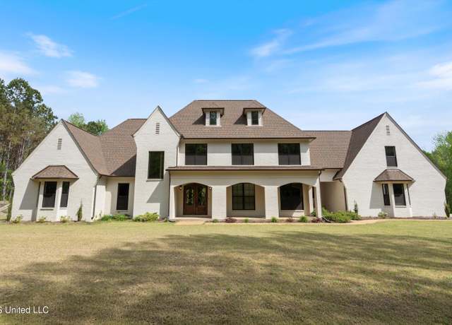 Property at 6978 Vaiden Rd, Hernando, MS 38632, 6 beds, 4.5 baths