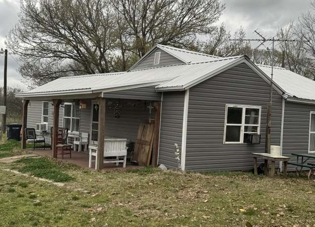 Property at 10843 Hwy 4 West, Senatobia, MS 38668, 3 beds, 1.5 baths