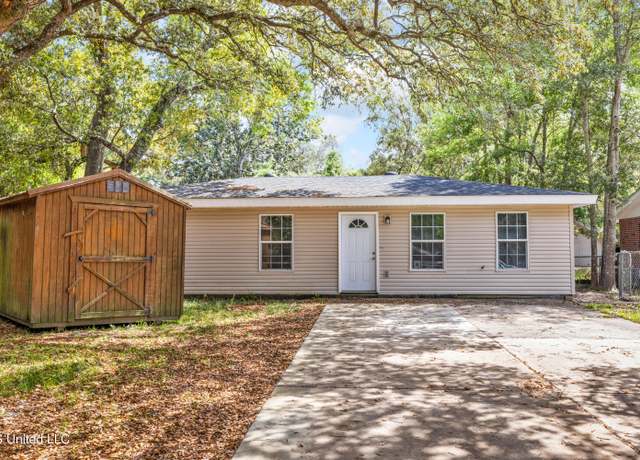 Property at 101 30th St, Gulfport, MS 39507, 3 beds, 1 bath