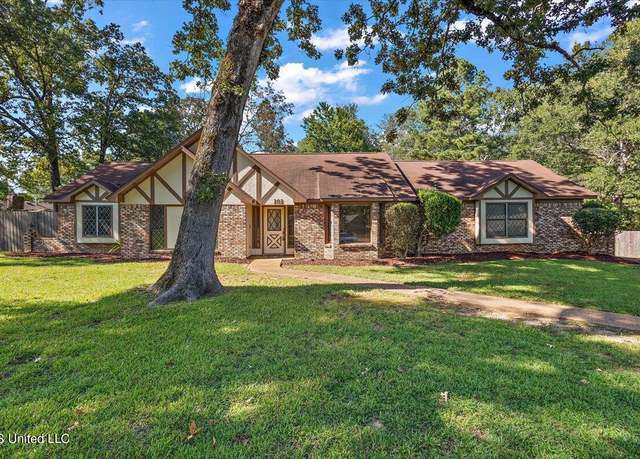 Property at 101 Jill Cv Cv, Clinton, MS 39056, 4 beds, 2.5 baths