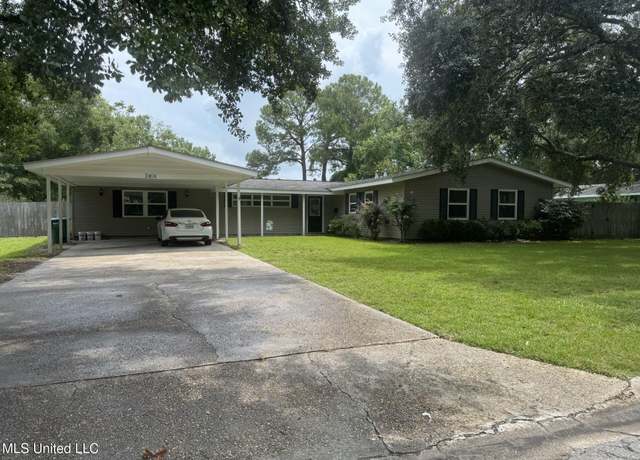 Property at 2404 Rosewood St, Pascagoula, MS 39567, 3 beds, 2 baths