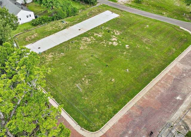 Property at 0004 Jefferson St, Clinton, MS 39056