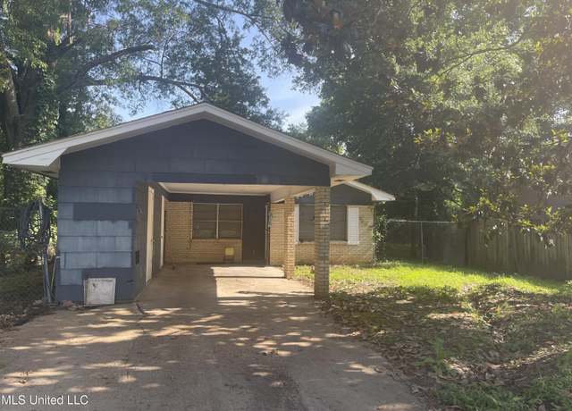 Property at 425 Derrick St, Jackson, MS 39203, 3 beds, 1 bath