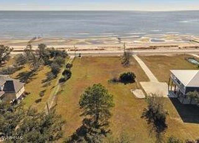 Property at 718 S Beach Blvd, Waveland, MS 39576