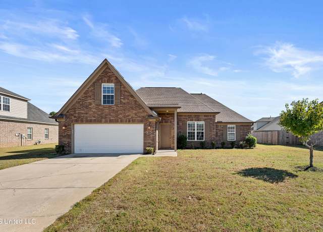 Property at 5846 Richard Place Dr, Horn Lake, MS 38637, 4 beds, 3 baths