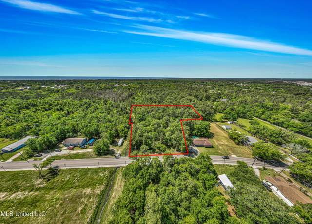 Property at 0 Washington St, Bay Saint Louis, MS 39520