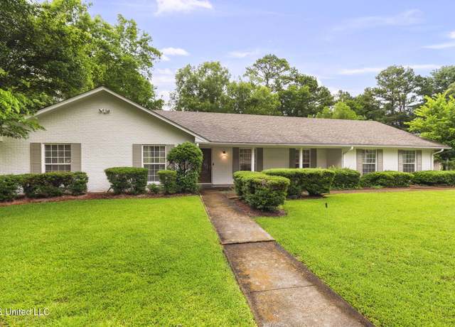 Property at 1940 Sheffield Dr, Jackson, MS 39211, 4 beds, 2.5 baths