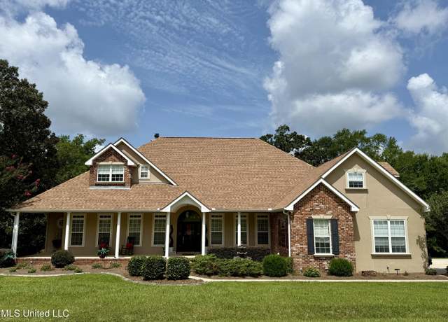 Property at 8289 Ridgewood Dr, Kiln, MS 39556, 4 beds, 2.5 baths