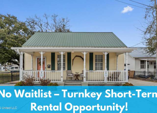 Property at 1705 Government St, Ocean Springs, MS 39564, 3 beds, 2 baths