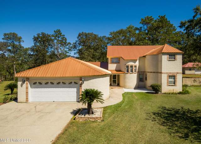 Property at 114 Et Poole Rd, Poplarville, MS 39470, 4 beds, 3 baths