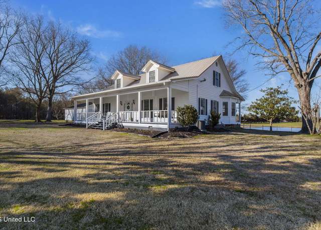 Property at 914 Ratliff Ferry Rd, Canton, MS 39046, 4 beds, 3 baths