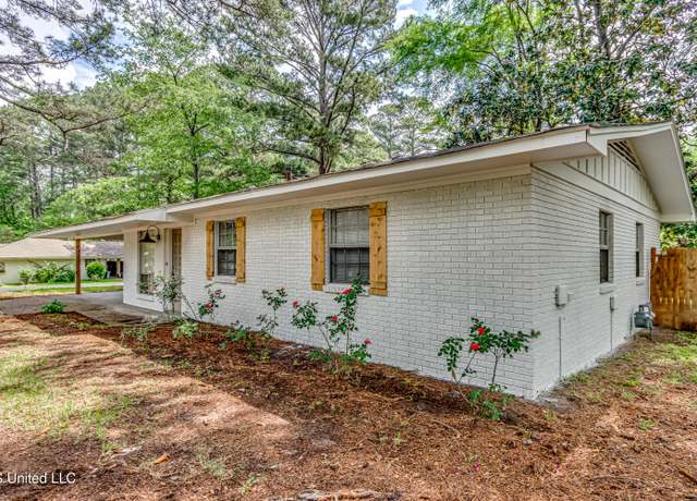 Property at 204 Turtle Creek Dr, Brandon, MS 39047, 3 beds, 1 bath