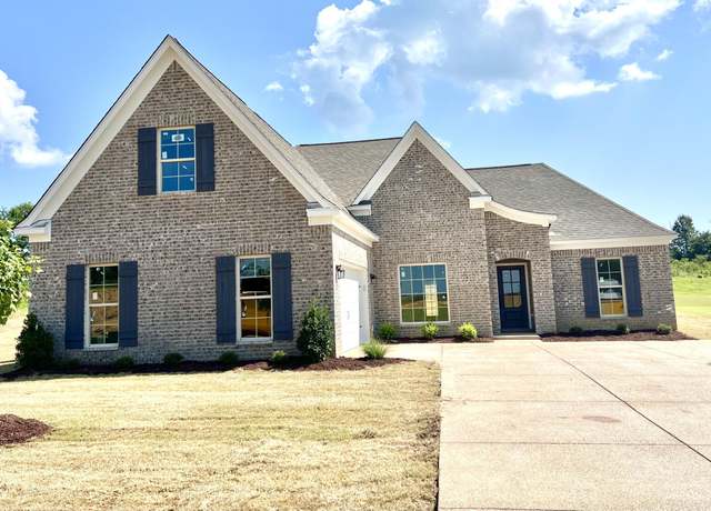 Property at 2078 Legacy Ln, Hernando, MS 38632, 5 beds, 3 baths